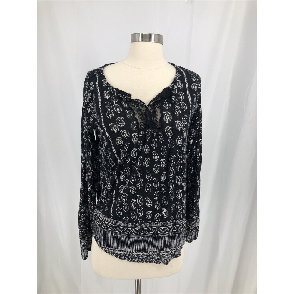 Lucky Brand Women's Black Paisley Print V-Neck Top Size S Cold Shoulder